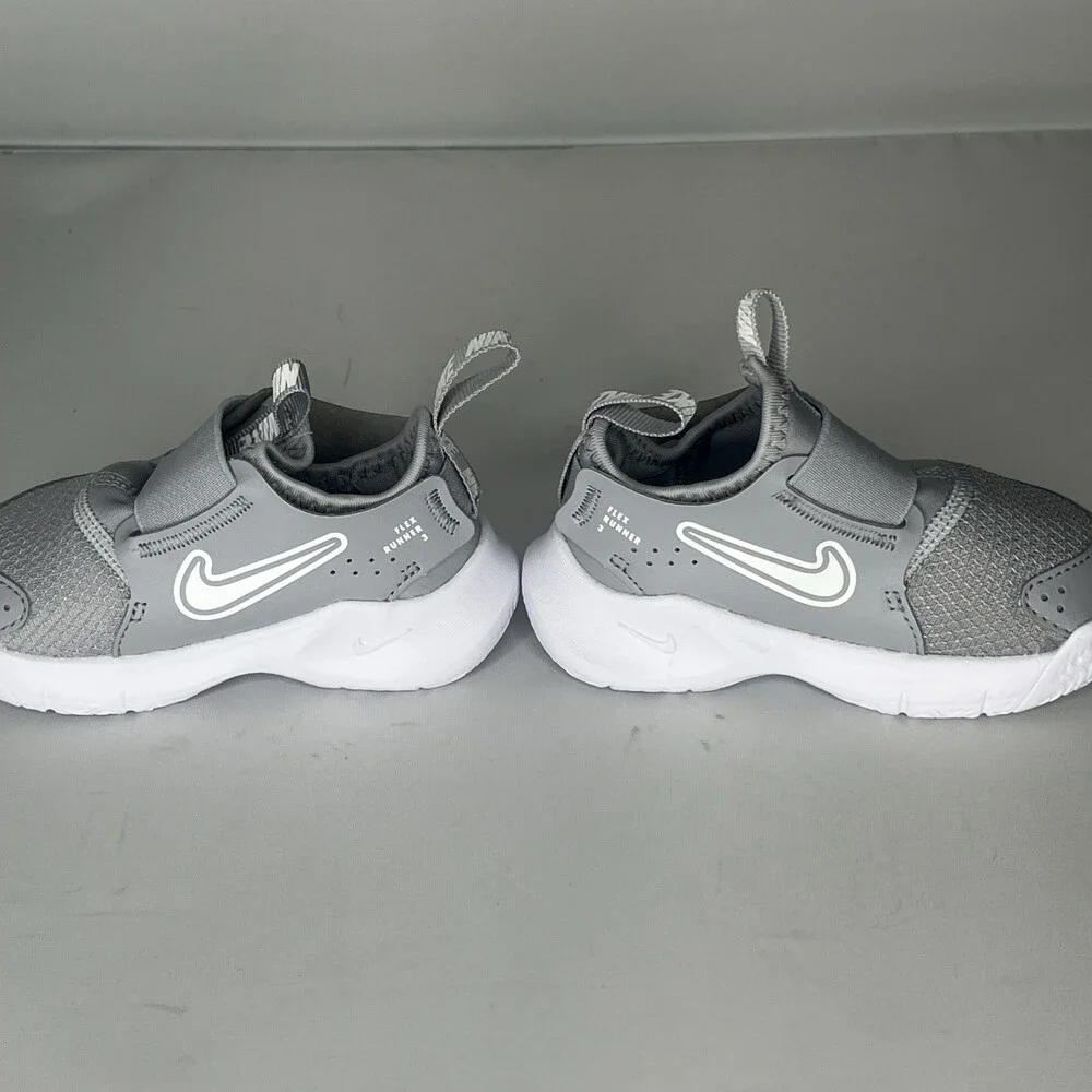Nike Boys 6c Gray